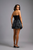 Load image into Gallery viewer, Strapless Black Mini Dress With Voluminous Shimmer Bottom
