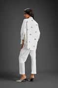 Load image into Gallery viewer, White Butterfly Embellished Pleated Shirt & Pants Set
