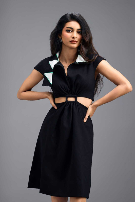 BLACK FIT-AND-FLARE DRESS WITH NEON CONTRAST COLLAR
