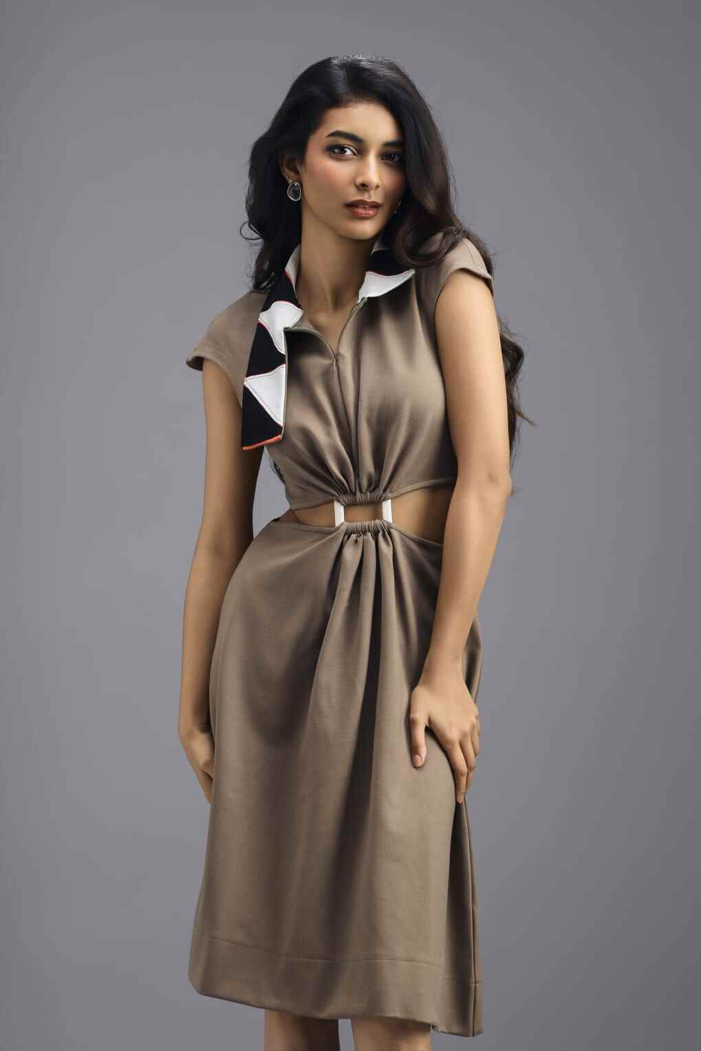 MUD FIT-AND-FLARE DRESS WITH NEON CONTRAST COLLAR