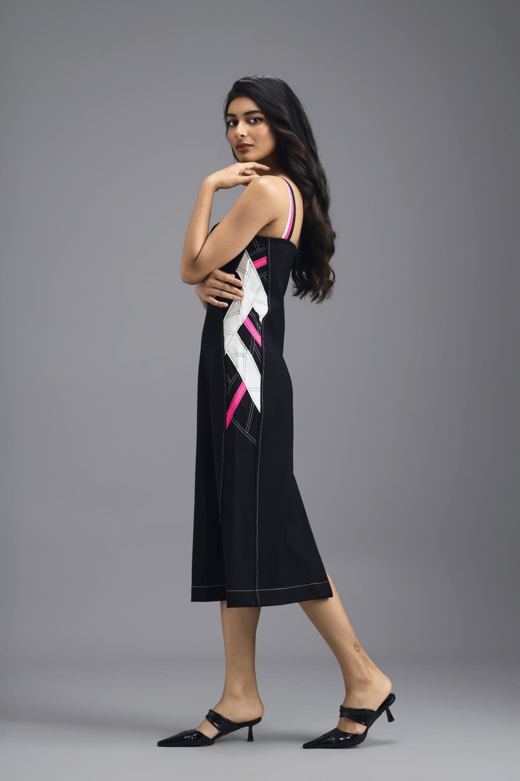 BLACK ASYMMETRIC MIDI DRESS WITH CONTRAST PINK BUSTIER AND RUFFLE HEM