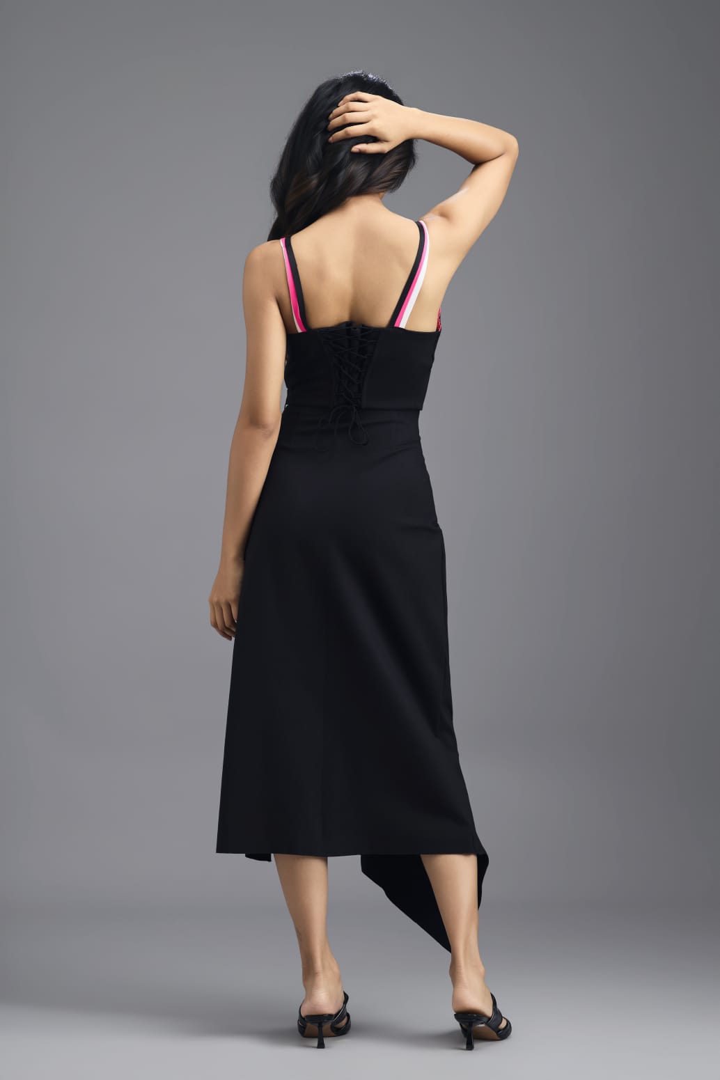 BLACK ASYMMETRIC RUFFLE SKIRT