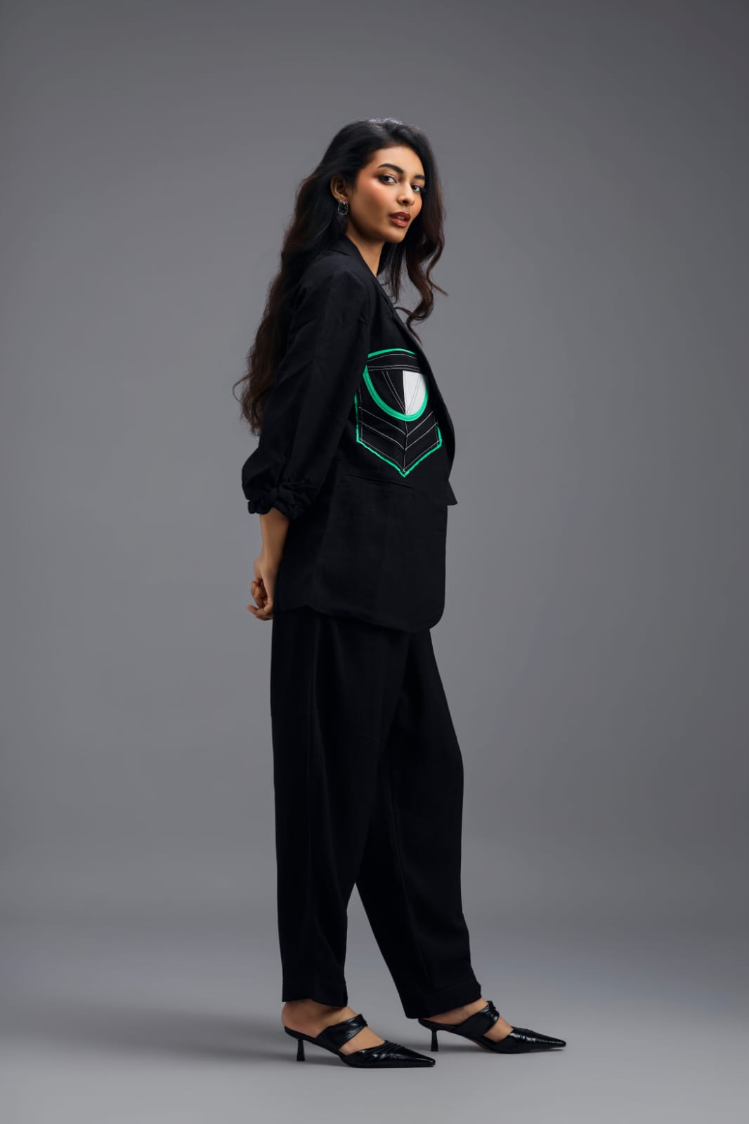 BLACK INNER SLIP TOP