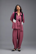 Load image into Gallery viewer, PINK TAILORED LINEN PANTS
