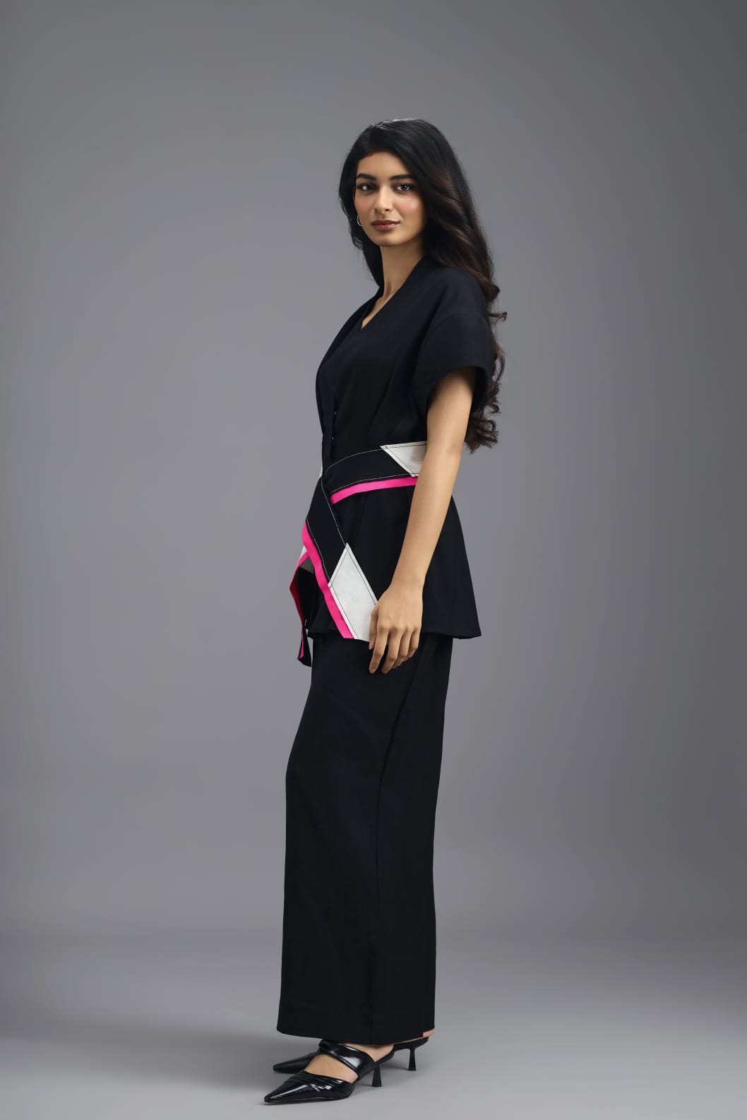 BLACK TAILORED FLARED PANTS