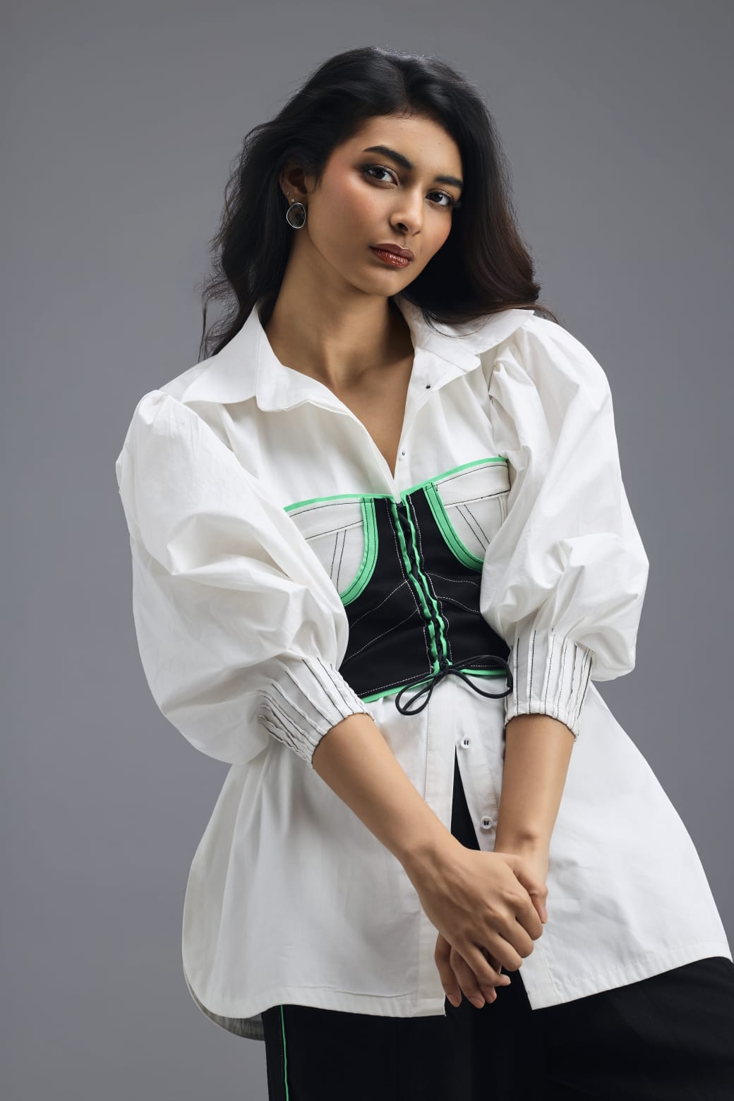 BLACK CO-ORD SET WITH KNOTTED BUSTIER, OVERSIZED SHIRT AND SIDE-STRIPE TROUSERS