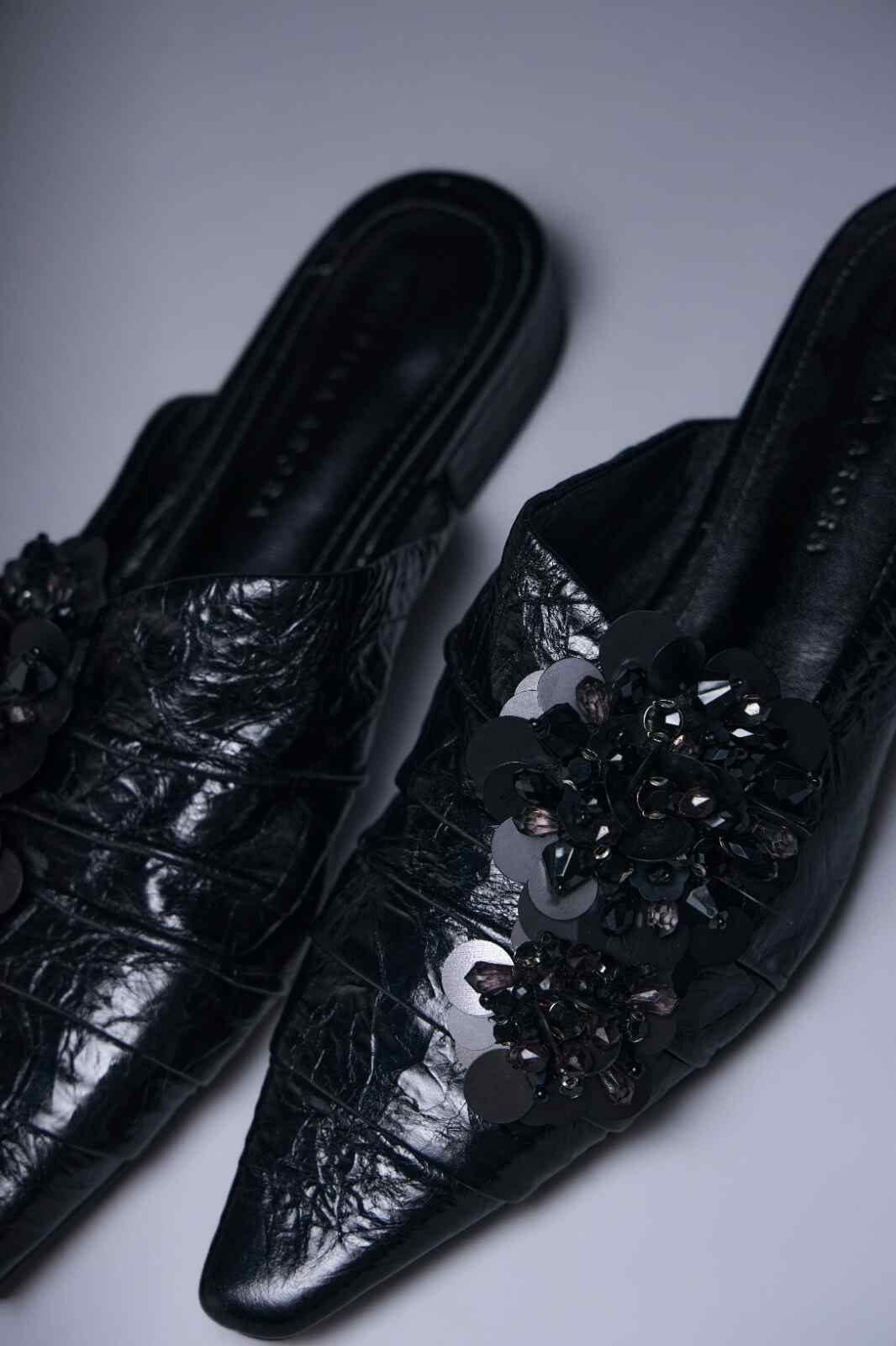 Shadow Bloom Pointed Mules