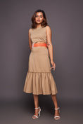 Load image into Gallery viewer, Beige Dress With Gathered Bottom And Belt
