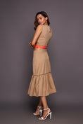 Load image into Gallery viewer, Beige Dress With Gathered Bottom And Belt
