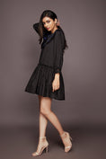 Load image into Gallery viewer, Black Dress With Detachable Collar
