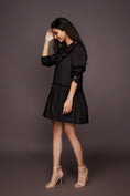 Load image into Gallery viewer, Black Dress With Detachable Collar
