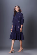 Load image into Gallery viewer, Purple Hand Embroidered Chinese Collar Puffed Sleeve Dress
