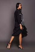 Load image into Gallery viewer, Black & White Cotton Paneled Dress
